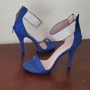 4/$30 Rhinestone cuff stiletto blue suede heels sz 9 **